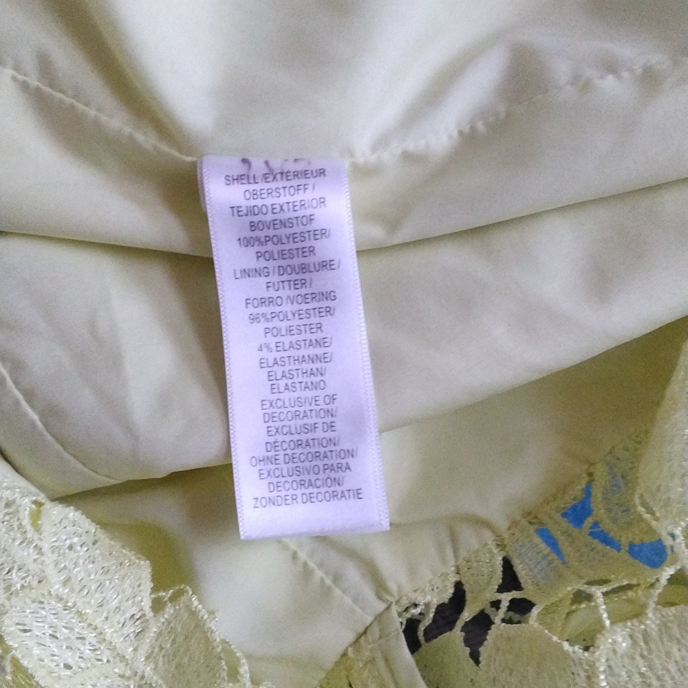 Aidan Mattox fitted, 💛off shoulder, lace dress. SIZE 0 - Picture 6 of 6